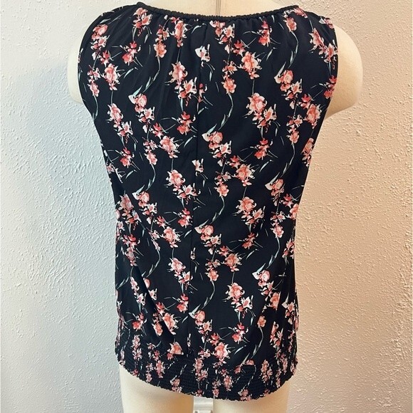 White House Black Market Pink Floral Print Tie Neckline Sleeveless Blouse Size S - Picture 5 of 9